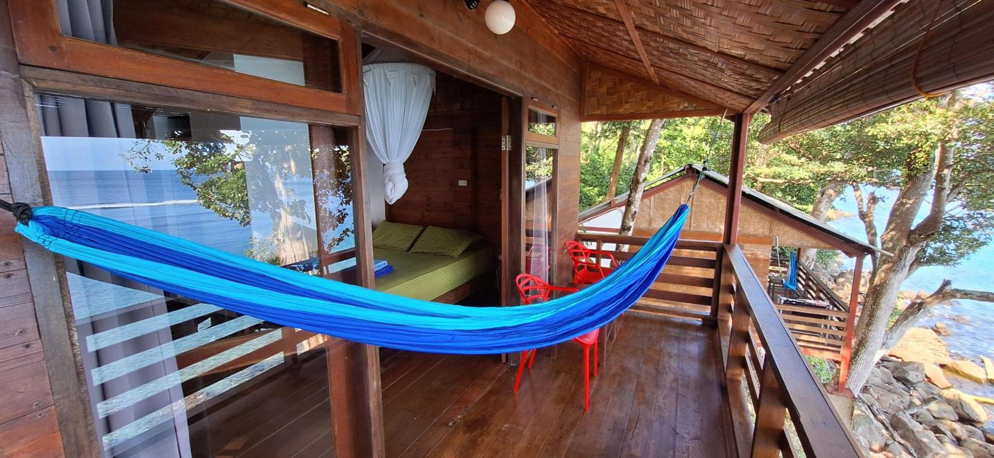 Treetop And Homestay